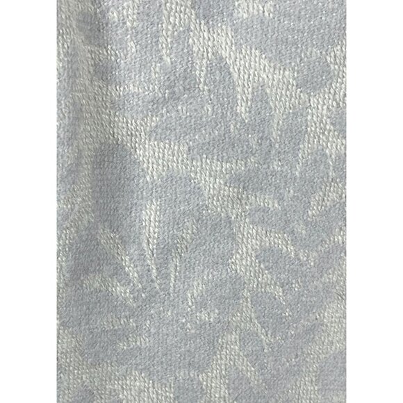 Loft Scarf Grey Lavender Cream Floral Fringe Rectangle 70" X 21 - Picture 4 of 6
